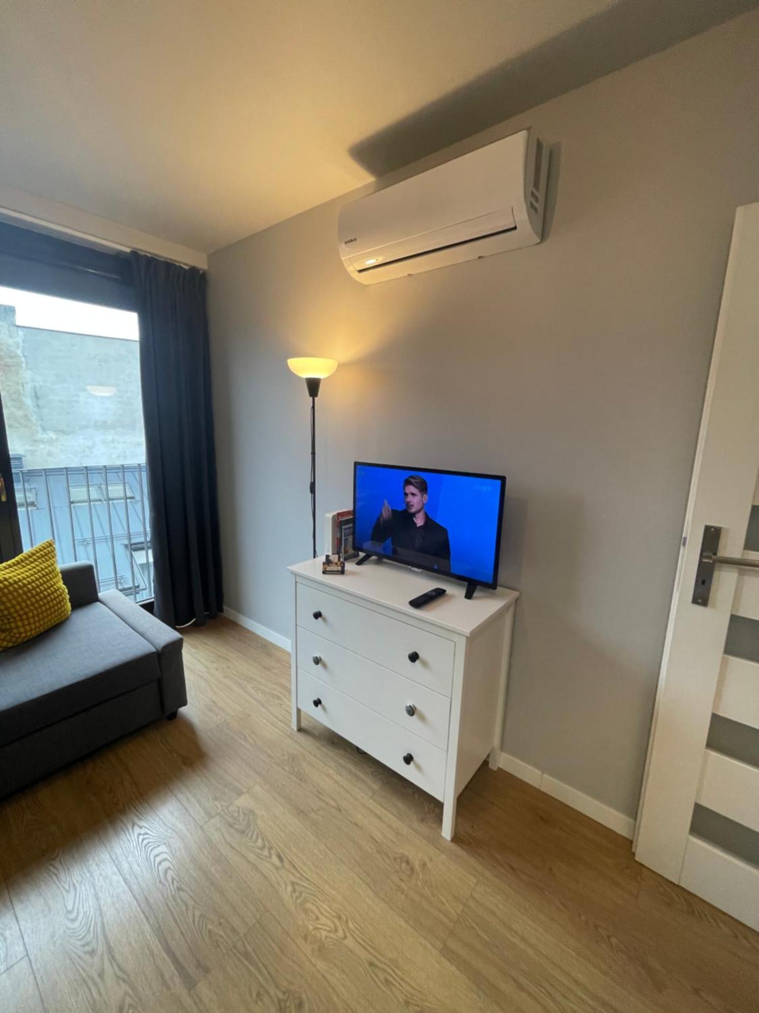 Sunflower Apartment Old Town クラクフ エクステリア 写真